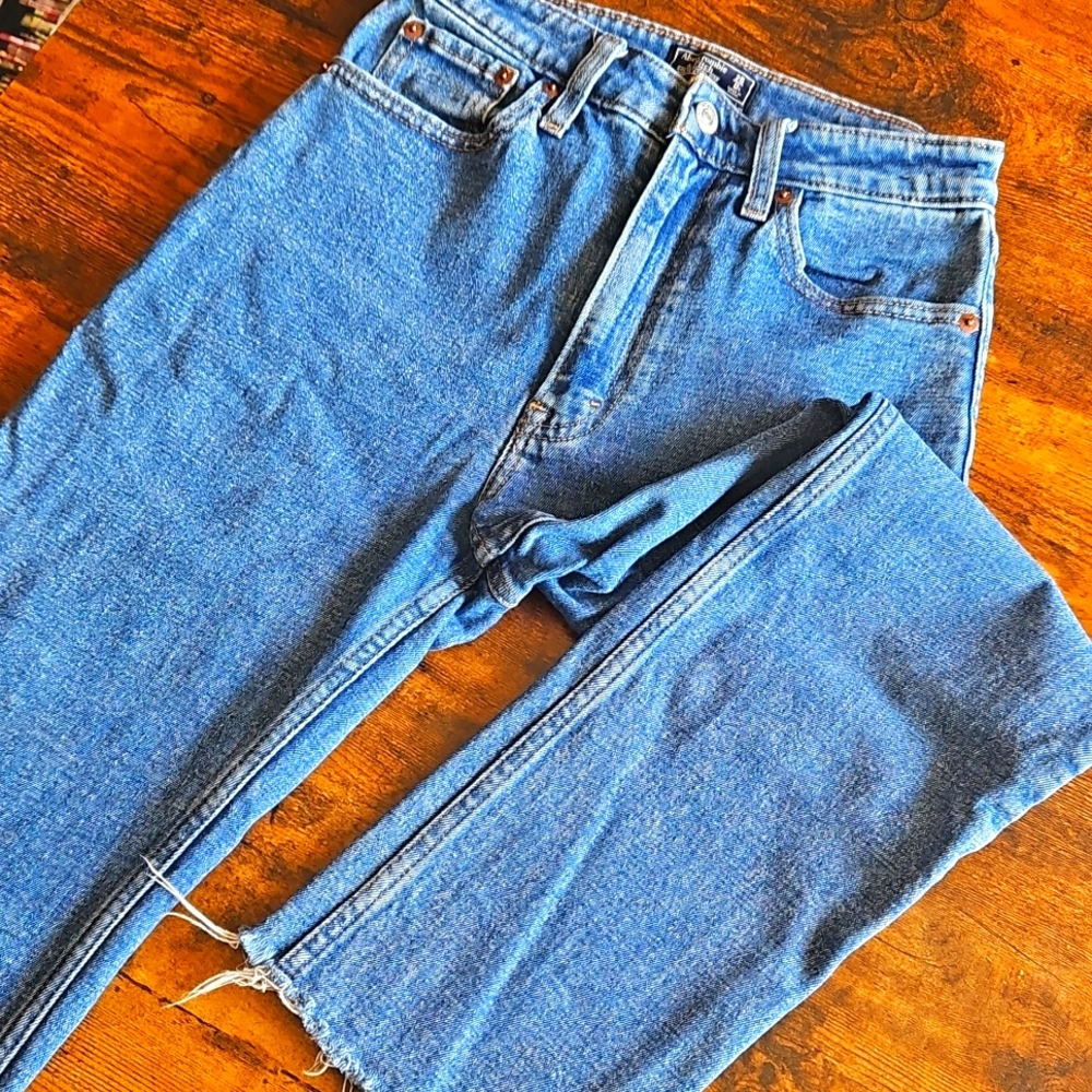 Abercrombie & Fitch Blue Ankle Jeans